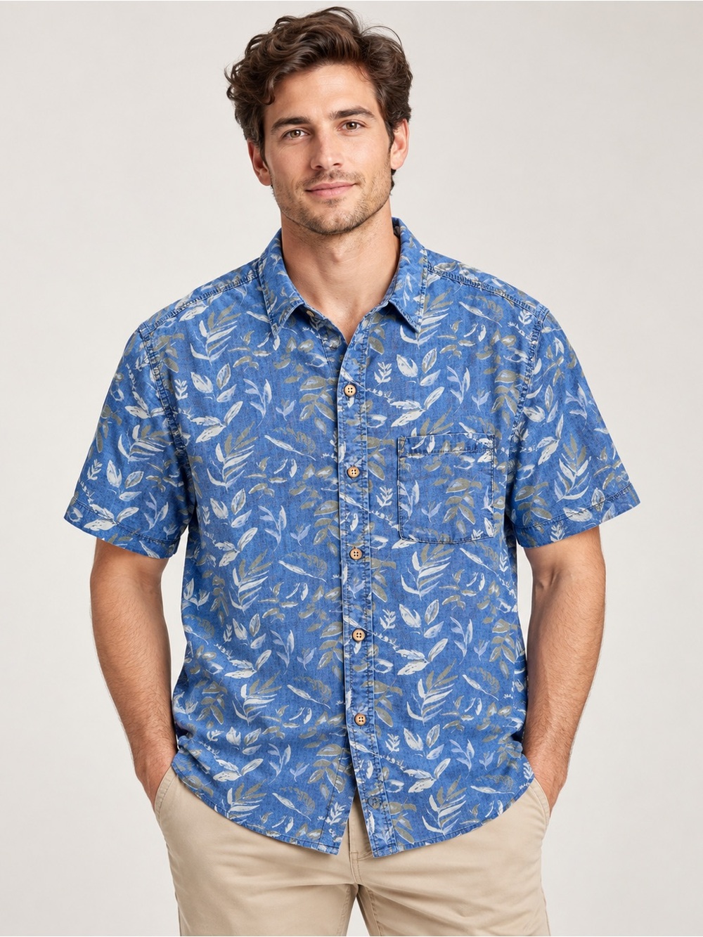 FatFace Men’s Medium Blue Botanical Print Short Sleeve Button-Up Shirt